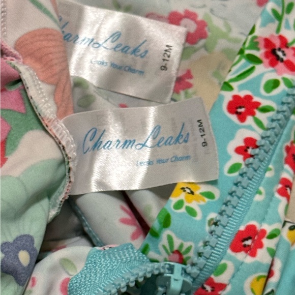 Charm Leaks Baby Girl One Piece Rash Guard Zip up Swim Suit 9-12 months - Picture 3 of 3